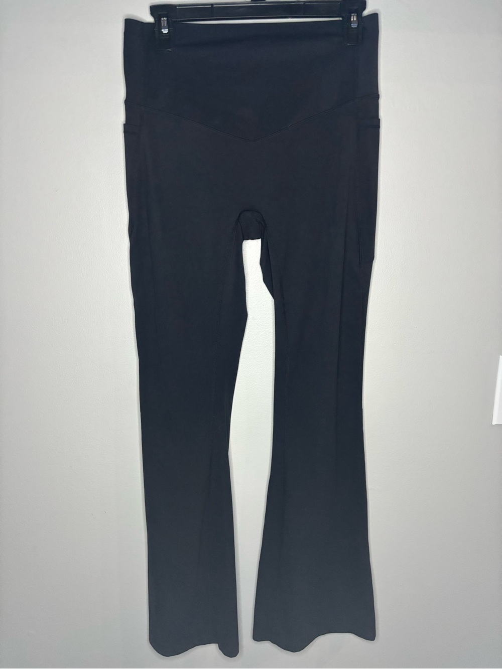 HALARA Black Performance Leggings with Size Tag Large new - Picture 2 of 3